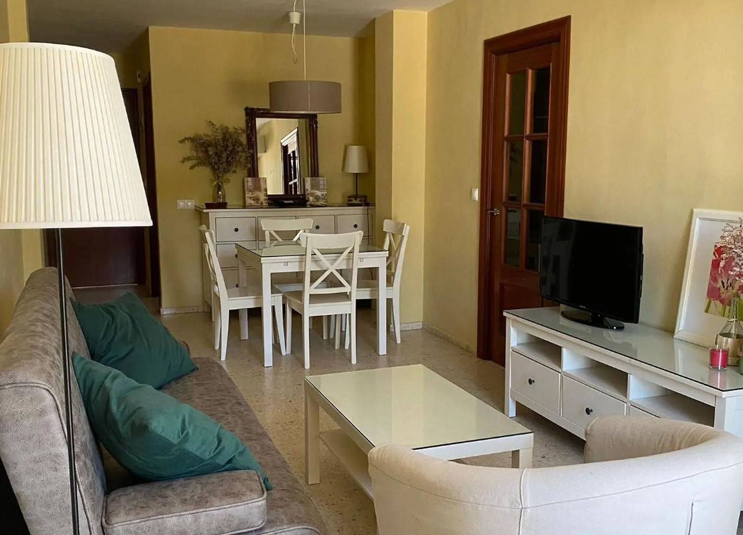 Apartamento bonito apartamento junto al mar y zona céntrica Matalascañas 0*,  España